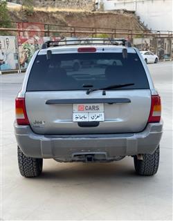 جیپ گراند شیرۆکی